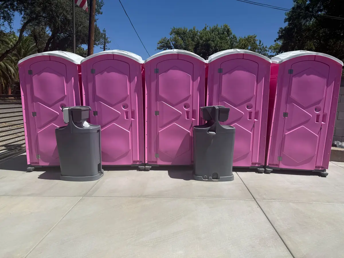 Event row with 2 hand wash stations
